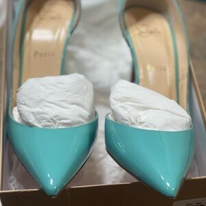 Saks Fifth Avenue Turquoise Heels. Christian Louboutin